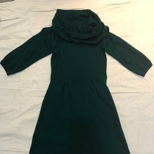 Sale📍 10x$30 📍Green sweater dress
